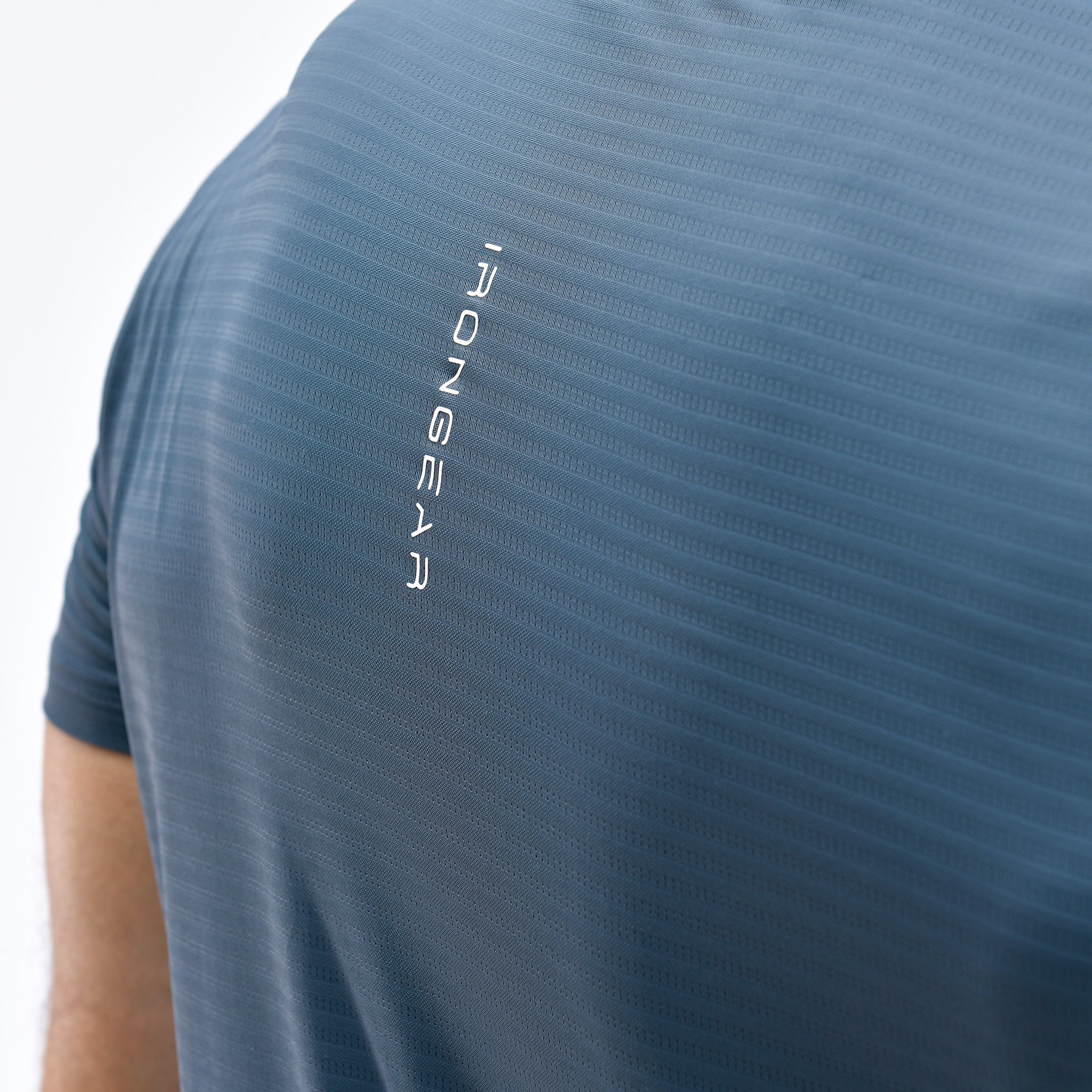 Aura Tee