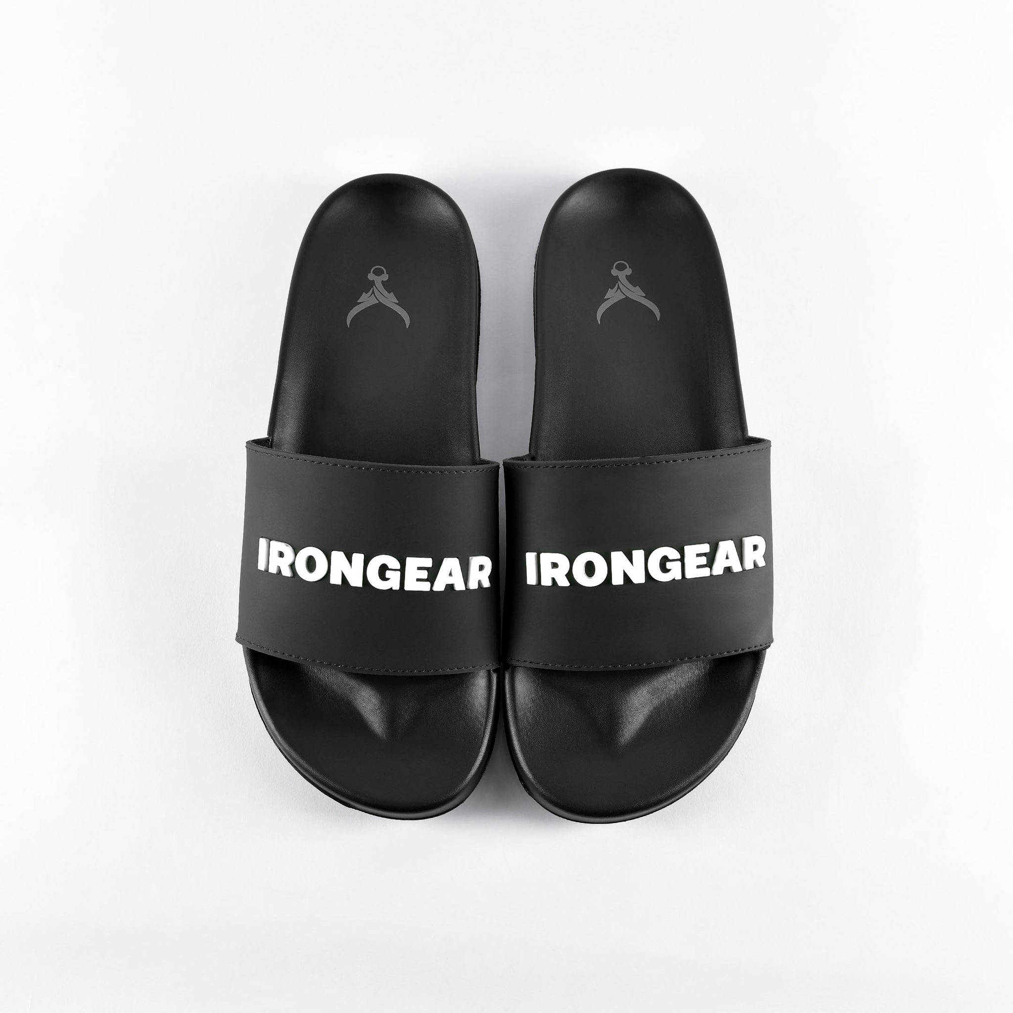 iron gear Unisex Signature Slides Black/White – Black/White